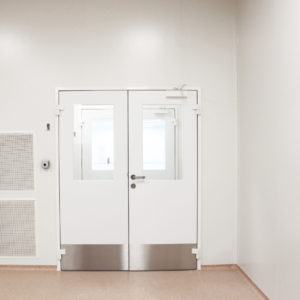 Противопожарная белая дверь / серия FRM55528