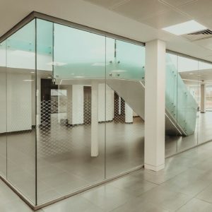 Торговая противопожарная перегородка / серия FRM5457